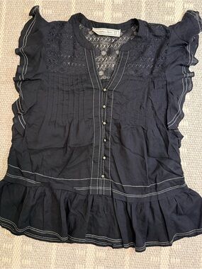 Abercrombie & Fitch Size XS Black Lace Ruffle Pintuck Blouse Contrast Stitch